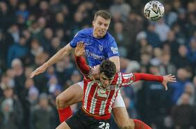 Ben Brereton aporta con una asistencia en el sufrido triunfo del Sheffield sobre el Portsmouth