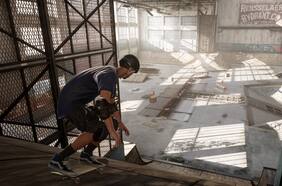 Tony Hawk Pro Skater en el mundo real: Tony Hawk  reúne S-K-A-T-E patinando