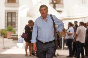 Carmona (PC) destaca actuar del gobierno por megatoma de San Antonio: “Ha habido una diligencia, cercanía y sensibilidad”