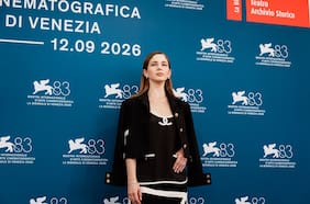 “Mariana Di Girolamo ofrece una interpretación encantadora”: la crítica alaba cinta filmada en Rapa Nui