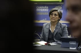 Cirugía exprés: Republicanos presionan a Ximena Aguilera por eventual trato preferente a su madre