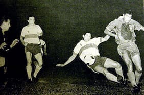Clásico Universitario del ’62: la historia del partido con más público en la historia del fútbol chileno