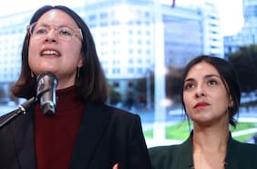 “El funcionario público debe ser intachable”: diputados republicanos presentan querella apuntando a Cariola y Hassler en la causa “Chinamart”