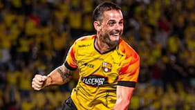 Día clave en los azules: Octavio Rivero está a una firma de transformarse en refuerzo de Universidad de Chile