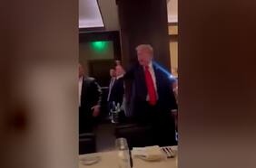 Trump es increpado duramente al interior de un restaurant cerca de La Casa Blanca