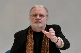 Columna de Víctor Carrasco: “Jon Fosse, la voz de lo que no se puede decir”