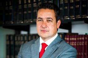 Quién es Vinko Fodich, exfiscal que investigó a “La Quintrala” y defendió al excabo Zamora y que ahora integraría una red delictual
