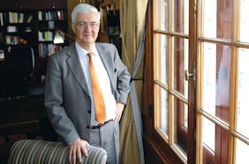 Secreto bancario, evasión e informe de Jorratt: las primeras definiciones de Javier Etcheberry al mando del SII