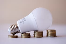 Cuentas de la luz: Generadoras ceden, Transelec acepta y rebaja tarifaria en enero será del orden de los US$ 250 millones