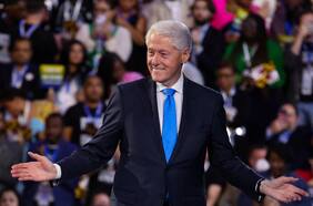 Hospitalizan al expresidente de EE.UU. Bill Clinton