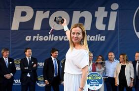 Campaña en Italia: entre el auge de la extrema derecha, el calor y la amenaza de Putin