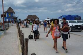 “Es cuestión de vida o muerte”: Miles de atrapados en Florida ante inminente llegada del huracán Milton