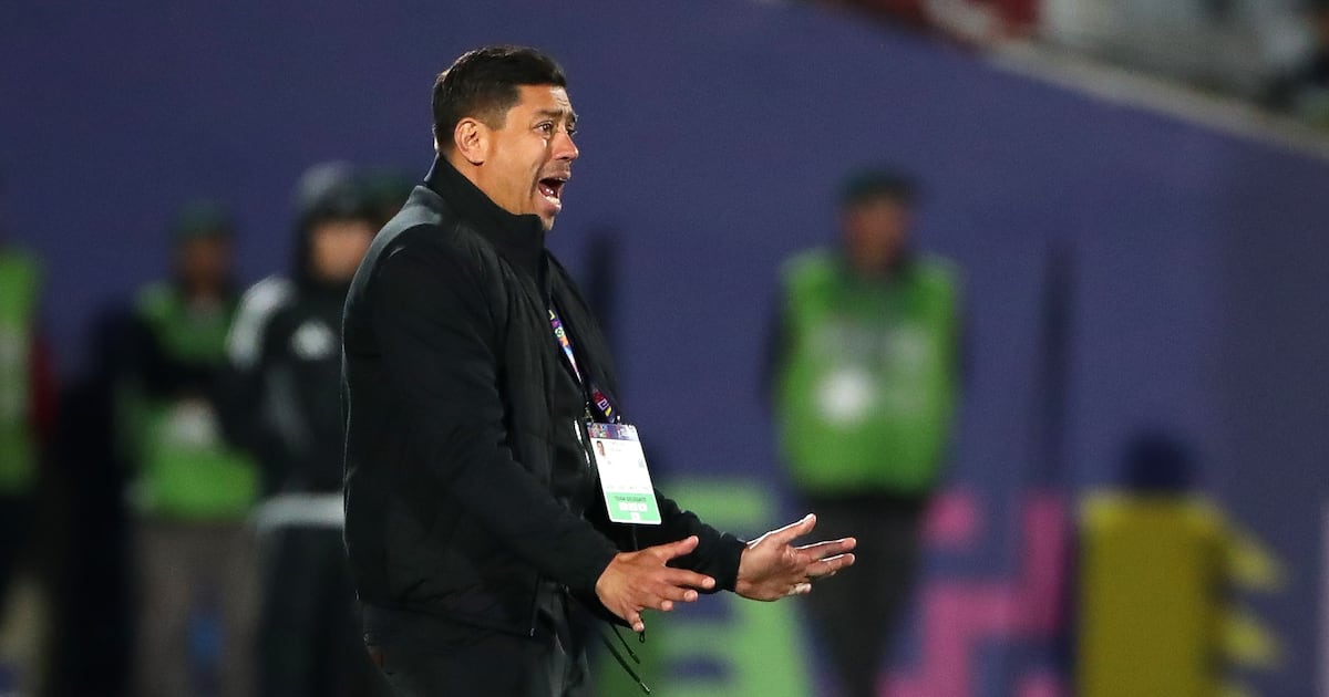 Sub 20, Sub 23 y la adulta: el bajo rendimiento que reprueba a Nicolás Córdova al mando de la Roja