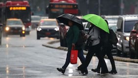 A qué hora comienza la lluvia hoy en Santiago, según el pronóstico