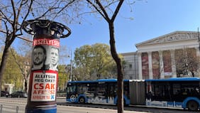 Expectación en Hungría en medio de legislativas que podrían sacar del poder Orbán tras 16 años