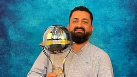 Director de Azul Azul sorprende y se burla de Colo Colo: “Llenan solo cuando juegan con nosotros”