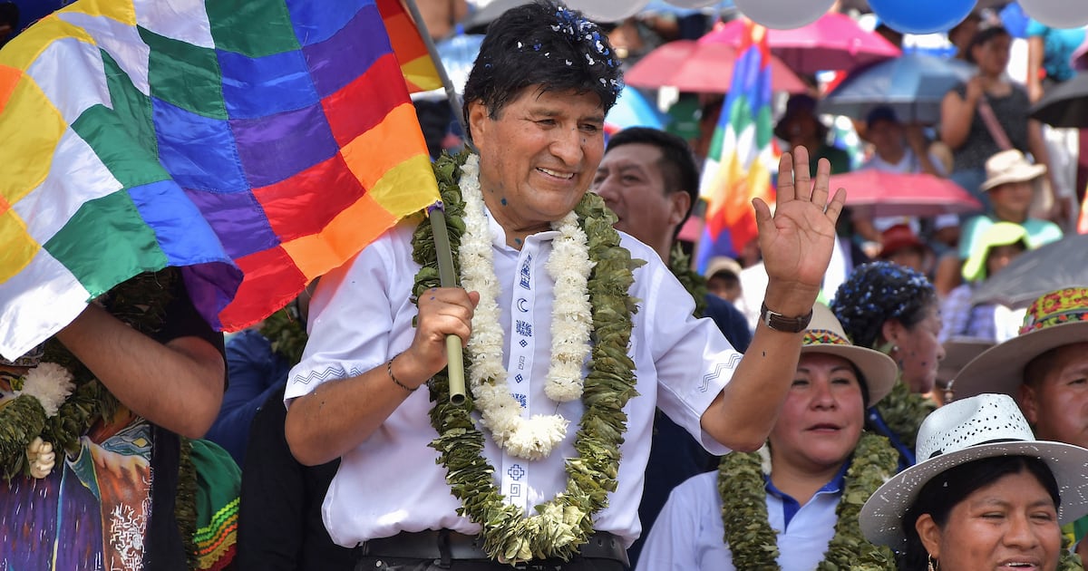 Fiscalía de Bolivia acusa formalmente al expresidente Evo Morales por trata de personas