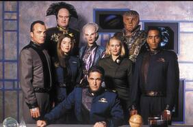 El reinicio de Babylon 5 fue postergado por CW