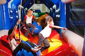 Super Jump: el parque de juegos inflables más largo de Latinoamérica está en Florida Center