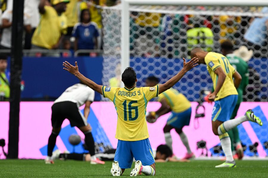 "Hubo susto, mucha tensión y un gran alivio": prensa brasileña se divide tras dramática victoria ante Japón en el Mundial