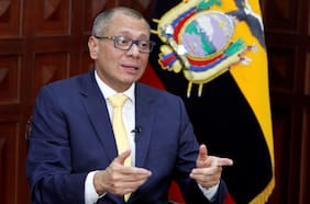 Tribunal ecuatoriano declara ilegal detención de exvicepresidente Jorge Glas, pero lo mantiene en prisión
