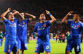 Un equipo “con jugadores de clase”: DT de Estudiantes llena de elogios a la U tras el triunfo azul