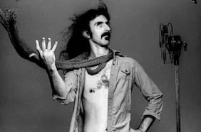 “En serio, ¿nunca has fumado hierba?”: Steven Tyler y el genio de Frank Zappa