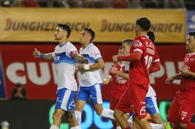 El Toro resuelve los problemas: la efectividad de Zampedri le da el triunfo a la UC sobre el áspero Ñublense