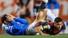¿Puede jugar con una máscara? Médicos advierten a Fernando Zampedri de los riesgos que corre tras sufrir la fractura nasal