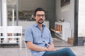 Arturo Arriagada y la influencia de las redes en política: “Los discursos radicalizados funcionan más en el campo de lo político, pero hay todo un mundo que existe de forma paralela”