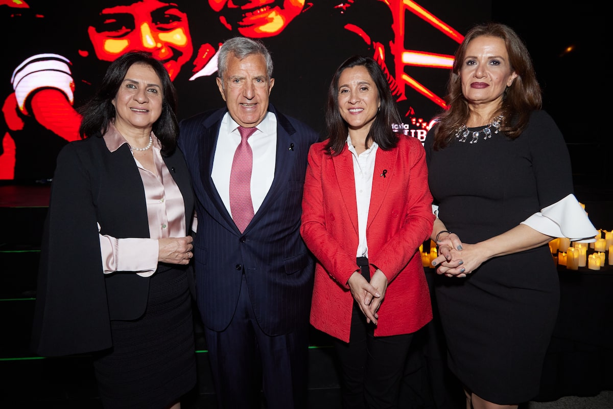Vera Baboun, embajadora de Palestina en Chile; Alberto Kassis, presidente de la Fundación Belén 2000; Daniela Peñaloza, alcaldesa de Las Condes, y Joumane Khaddage, embajadora del Líbano en Chile.