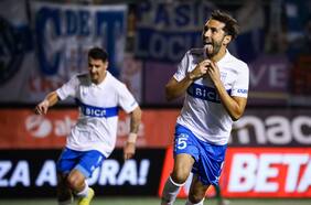 La UC remonta y festeja en un duelo de final caliente