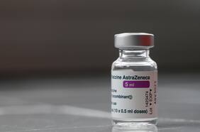 OMS incluyó a la vacuna Oxford AstraZeneca para uso en caso de emergencia