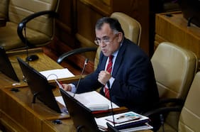 Aedo (DC) lamenta abstención de diputados oficialistas en votación de AC contra ministro Jean Pierre Matus