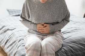6 causas frecuentes de la hinchazón abdominal (y cómo enfrentarlas)