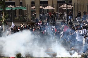 Registran los primeros incidentes en marcha convocada por la Confech