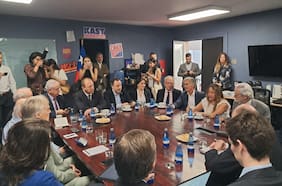 Tras cita con economistas cercanos a Matthei, candidatura de Kast se abre a revisar gradualidad de ajuste fiscal de US$6.000 millones