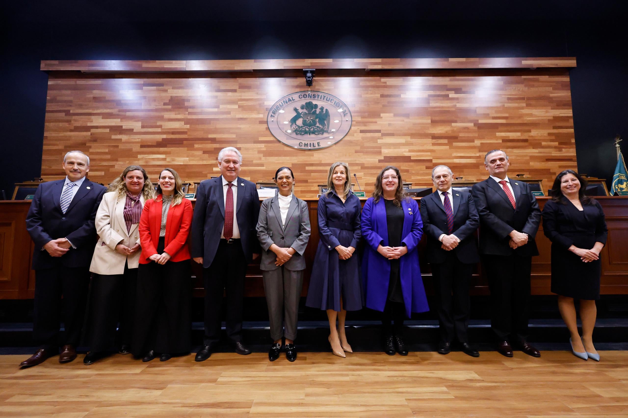 TC abre inédito proceso para expulsar del ordenamiento jurídico la exigencia de buena conducta en juramento de abogados