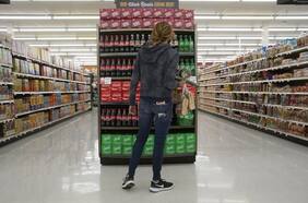 No esperes que las grandes marcas de consumo bajen pronto los precios