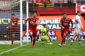 Ñublense se hace fuerte bajo la lluvia: se impone a Palestino y trepa a la parte alta de la Liga de Primera