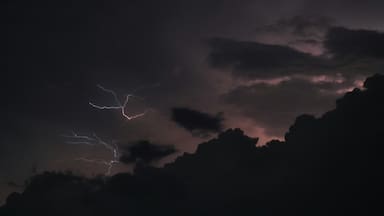 DMC emite aviso por “posibles tormentas eléctricas” para seis regiones de la zona centro-sur del país