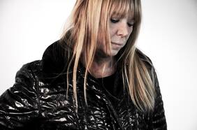 A tontas y a locas, de María Moreno: lee un extracto