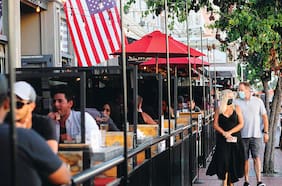 Mercado Laboral de EE.UU. se recupera a toda velocidad y desempleo baja a un dígito