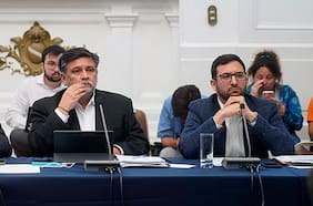 Presidencia presenta reclamo de ilegalidad ante Corte para evitar entregar mails de asesores de Boric por caso Monsalve