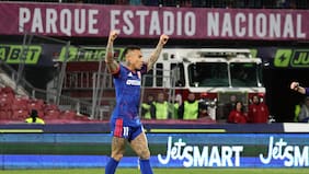 Eduardo Vargas tras llegar a los 100 partidos con la U en el triunfo ante Palestino “Quiero dejar mi nombre en lo más alto”