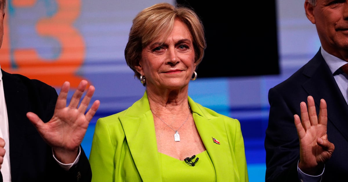 La batalla final entre Boric y la derecha: críticas, verdades y consecuencias a diez días de la elección