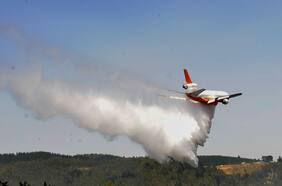 Anuncian la llegada de un segundo Ten Tanker a Chile para combatir incendios forestales