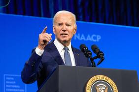 Ex informante del FBI que inventó historia de sobornos con los Biden permanecerá en prisión