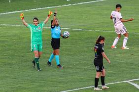 Día histórico: se aprueba moción para la profesionalización del fútbol femenino en Chile