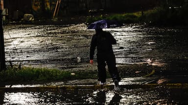 Senapred actualiza balance por sistema frontal y Meteorología advierte por nuevas tormentas eléctricas en siete regiones